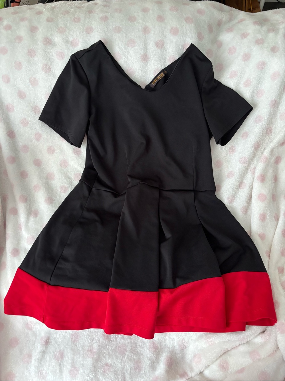 Black and red pleated dress